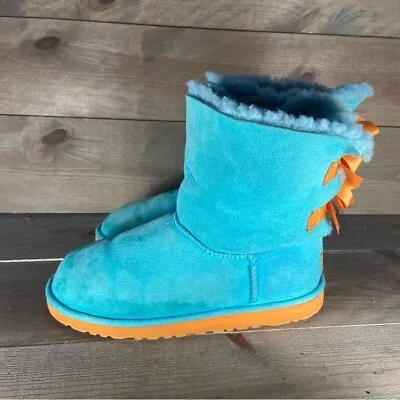 Ugg Bailey Bow Kids Youth Size 6 Shoes Blue Orange Pull On Snow Boots • $39.99