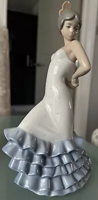 NAO By Lladro Porcelain Figurine ‘Spanish Seniorita Lady Dancer - Flamenco’ • £10