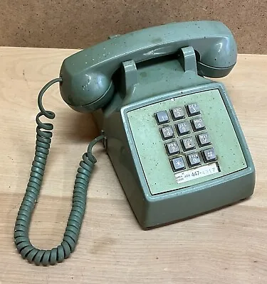 Vintage  Western Electric Bell Systems Avocado Green 2500DM Push Button Phone • $24.95