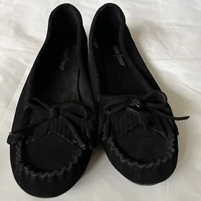 Minnetonka Black Leather Moccasins Driving Mocs Loafers Comfort Shoe 10 6985 • £27