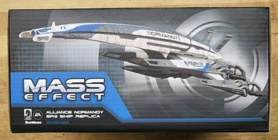 $150 • Buy Mass Effect Alliance Normandy SR-2 Ship Replica