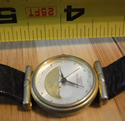 Vintage Women's Wrist Watch Analog LA Express Gold And Silver Tone Face Quartz • $4.50