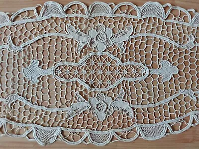 ANTIQUE Italian Point De Venise Needle Lace Tablecloth Flowers Oval Beige 12x31  • $24.22