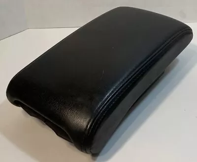 08-12 OEM Chevrolet Malibu Center Console Armrest Assembly Black Leather • $45.73