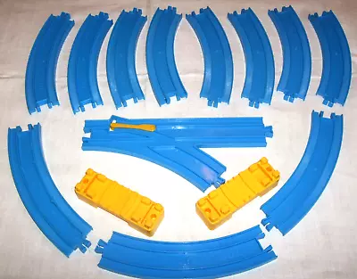 £5.75 • Buy TOMY - THOMAS THE TANK TRACK  (JOB LOT Of (14) VARIOUS PIECES OF TRACK) USED