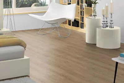 205cm Extra Long Egger Mammut+ Laminate Flooring 10mm V-Groove Made In Germany • £3.99