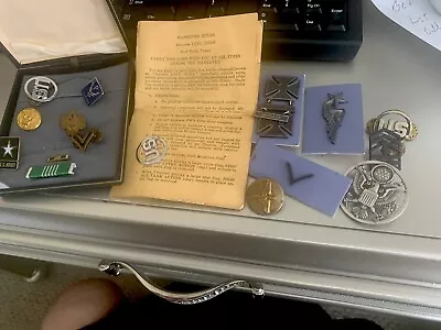 Lot Of Assorted Vintage MILITARY Medals And Pins • $9.99