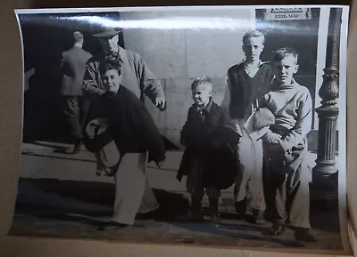 £20 • Buy WW2 Press Photo Evacuee Survivors SS City Of Benares Sunk By Sub U60 With Names