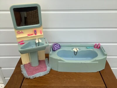 £4.99 • Buy Vintage Sindy Doll Blue Bathroom Set 039298 & Accessories