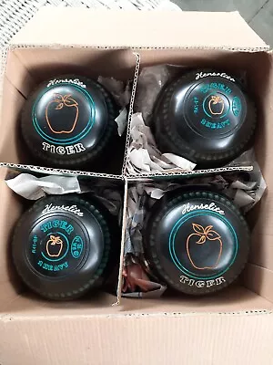 Henselite Tiger  Lawn Bowls  Size  2 • $325