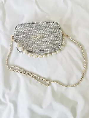 🤍 Chanel Beaute Holiday Vip Gift Tweeds Silver Makeup Bag Pouch Pearl Crossbody • $65