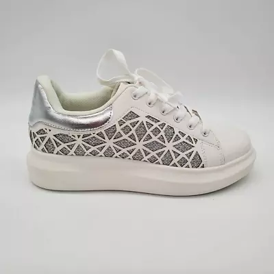 Midnight Velvet Womens Sneakers White Geometric Low Top Lace Up EUR 41 • $11.19