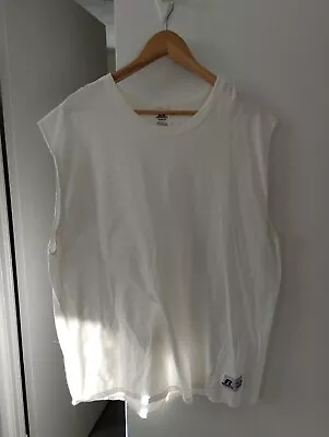 RUSSELL XL/EG/TG WHITE 100% COTTON TSHIRT FOR MEN Very Good Condition  • $3.99