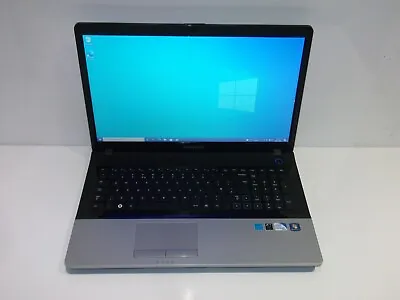 Samsung NP300E7A 17.3  Intel Pentium Laptop 6GB 640GB HDD Windows 10 - Faulty • £85