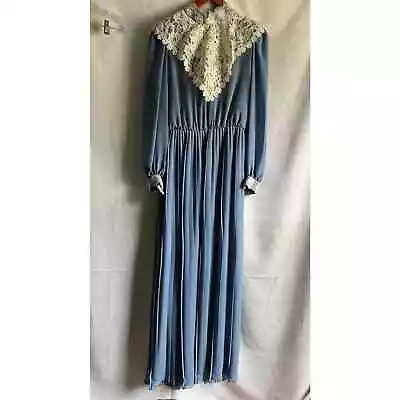 Womens Vintage Blue Dress Small  • $39.99