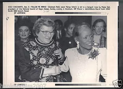 Marge Schott Cincinnati Reds & Mamie Hall 1992 A/P Laser Wire Photo With Caption • $33.95