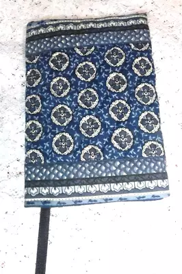 Vera Bradley Indigo Book Cover Very Good Pre Owned Condition • $24.95