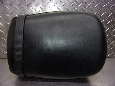 $104.99 • Buy 702 A Yamaha  Vstar 1100 Classic 2008  Oem  Rear  Seat 