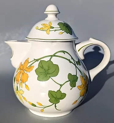 Villeroy Boch Geranium Teapot & Lid VTG Germany Floral Tea Coffee Pot • $59.95