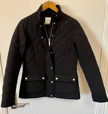 $120 • Buy Navy Sportscraft Woman's Puffer Jacket. Size 8.