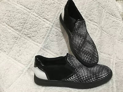 VANELi Sport Okal Black White Checked Geometric Slip On Sneaker Loafers Womens 8 • $16.65
