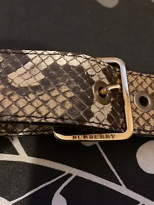 £45 • Buy Burberry Women Snake Skin Belt 