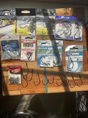 VTG & New Lot Of Fishing Hooks-Eagle ClawGamakatsu Owner  Daiichi Trokar • $8.50