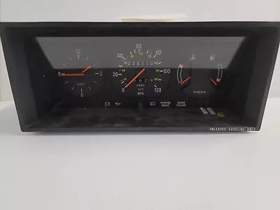 1986 Volvo 240 Series Instrument Cluster • $220