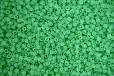 10g Toho Japanese Seed Beads Size 11/0 2mm Listing 1of2 374 Colors To Choose • £1.20