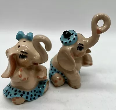 Ceramic Arts Studio Sunbathing Elephants Trunks Spell S&P Salt & Pepper Shakers • $28