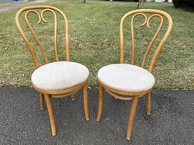 $299.99 • Buy Pair Of Thonet Light Wood Cafe Chairs Bentwood Cane Parlor