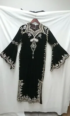 Black/Gold Velvelt Moroccan Caftan Kaftan Embroideries/Pearled/Sequin Size Small • $125