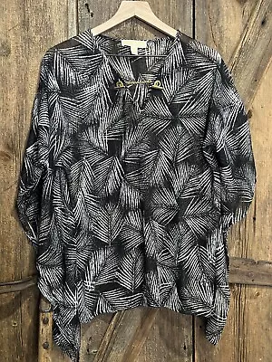 Michael Kors Tunic Top Women’s S/M Black Gold Palm Print Poncho Style Cover Up • $29.99
