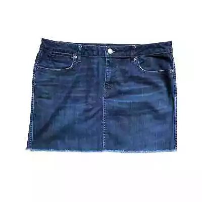 Denim Jean Mini Skirt By Martin + Osa Frayed Hem Stretchy Women's Size 32 • $12