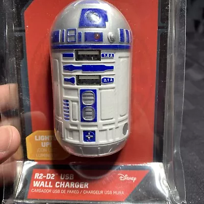 DISNEY STAR WARS R2-D2 USB 2 Port Wall Charger Light Up • $19.99