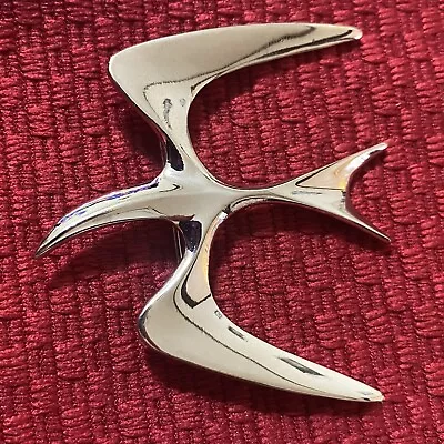 Vintage Sarah Coventry Brooch Pin Mr Sea Gull Bird Minimalist Silver Tone • $6.79