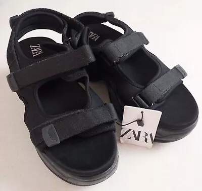 $49 • Buy Women's ZARA Black Chunky Trainer Sandals (38) US 7.5 MSRP $69