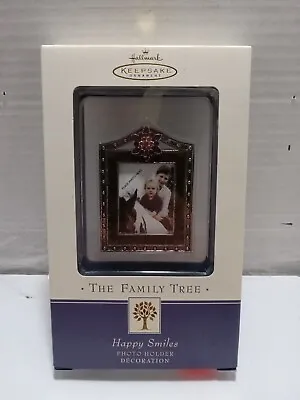 Hallmark Keepsake Ornament The Family Tree Happy Smiles Photo Holder Brand New • $14.99