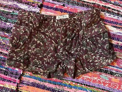 Jack Wills Corduroy Floral Shorts Size 10 • £2.39