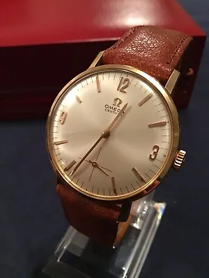 Outstanding Omega Century 18ct Gold Men’s Vintage Watch 34mm Small Seconds • £190