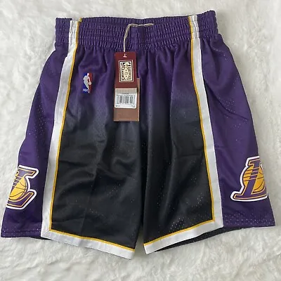 Mitchell & Ness LA Lakers 2009 Fadeaway Swingman Men’s Basketball Shorts Size M • $39.95