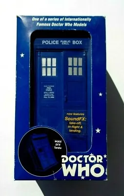 $150 • Buy 2000 Doctor Who Dapol TARDIS With SoundFX, Flashing Lights & Open Doors. 