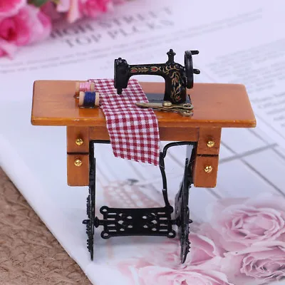 Dollhouse Miniature Furniture Mini Sewing Machine Table Cloth Decor 1:12_-_ • $9.66
