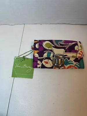 New VERA BRADLEY Quick Swipe ID Case Wallet Key Ring 12425-122 In Plum Crazy • $17.99