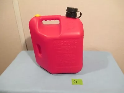 Blitz 2 Gallon 8 Oz Gas Can 11810 • $21.88