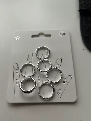 Pack Of 6 Rings From Superdrug Silver Tone Costume Jewellery Size Medium  • £2