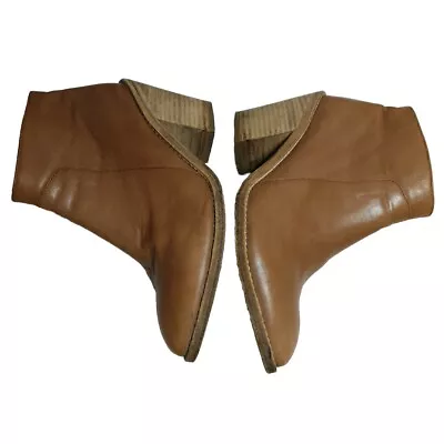 Country Road Tan Coloured Nubuck Leather Women's Ankle Boots Size 37 • $40