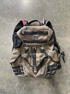 Oakley 1st Generation A.P. Tactical Field Gear Mechanism  Backpack Desert Tan • $150