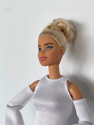 Barbie Made To Move Hybrid Doll Blonde With Piano Key Purse And White Boots • $25