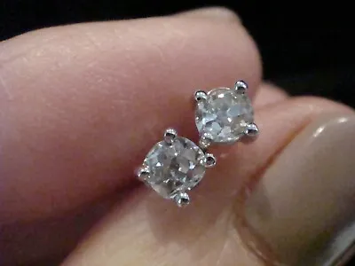 Stunning 18ct White Gold Old Cut Diamond 0.55ct Claw Set Stud Earrings • $839.26
